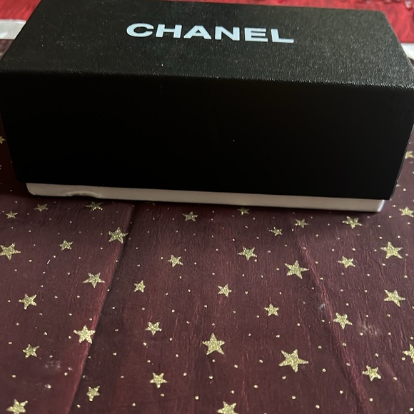 Chanel Black Sunglasses - Picture 10 of 10